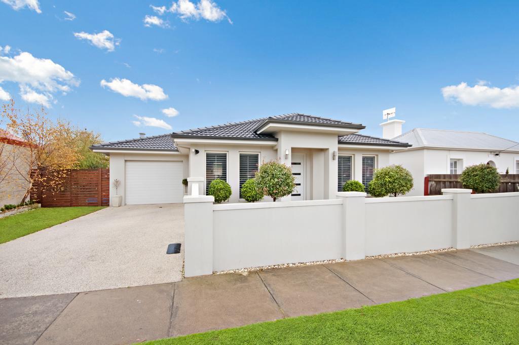 Central Warrnambool Townhouse Room photo